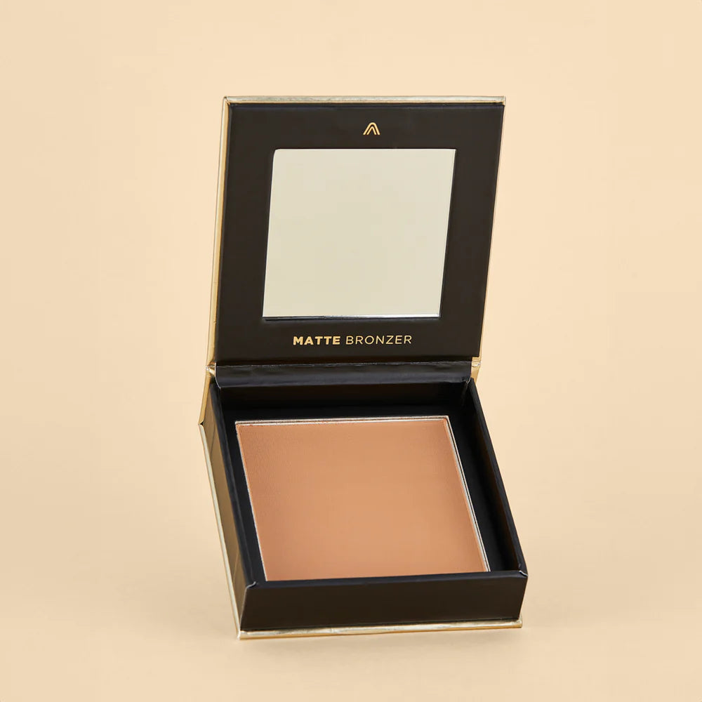 Bronceador Mate Atenea 1st Scene | Acabado Natural | 11.8 g