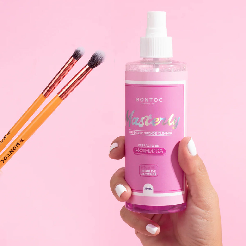 Limpiador y Desinfectante de Brochas de Maquillaje – Montoc | 250ml